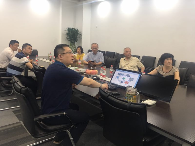 熱烈歡迎政協(xié)主席貢培興、新產(chǎn)業(yè)研究會(huì)副會(huì)長張建等一行參觀日聯(lián)科技